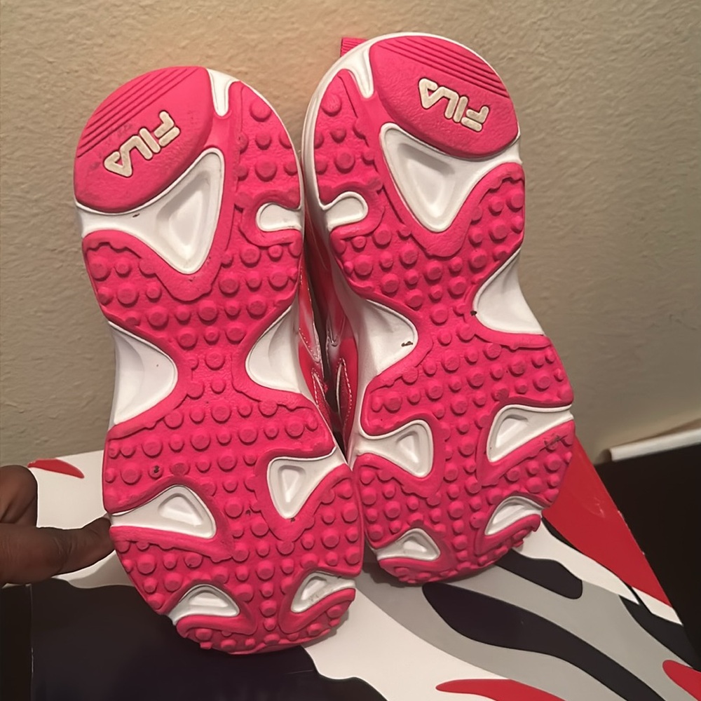 Pink Fila’s - Picture 2 of 2